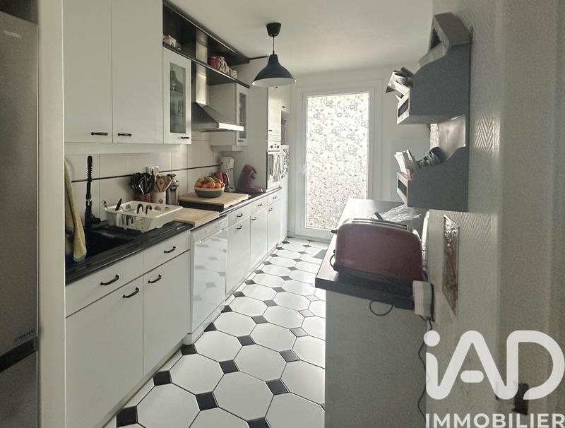 Appartement - 79 m² - 4 pièces