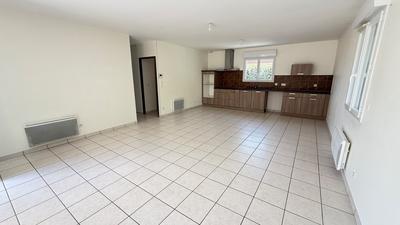 Maison - 83 m² - 4 pièces