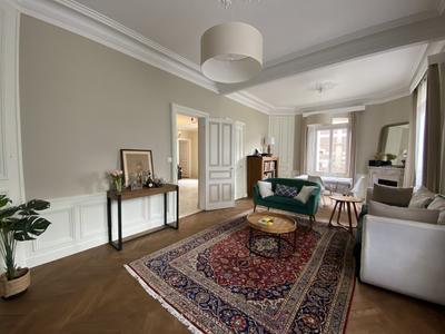 Maison - 190 m² - 6 pièces