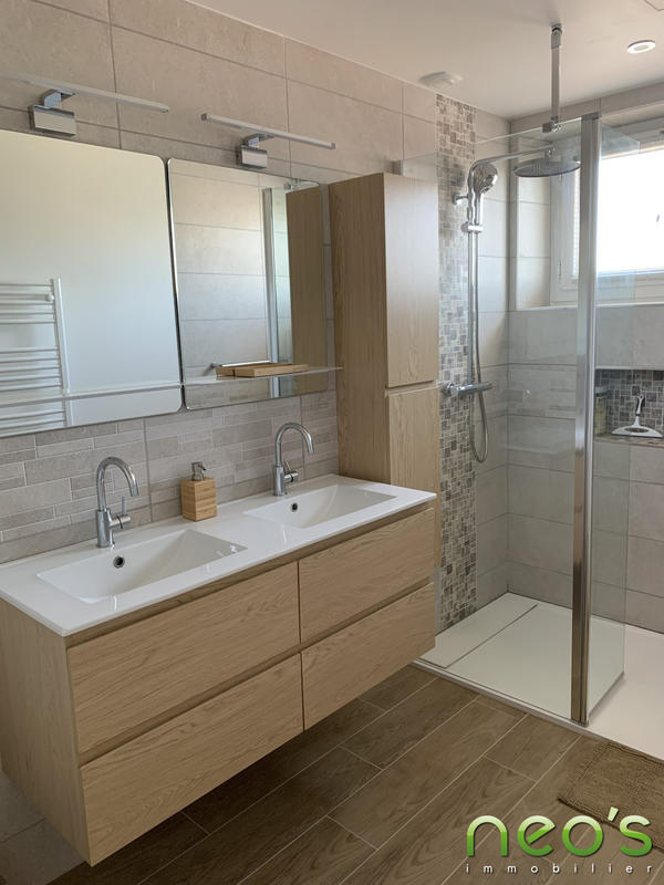 Maison - 101 m² - 5 pièces