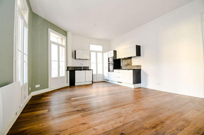 Appartement - 92 m² - 3 pièces