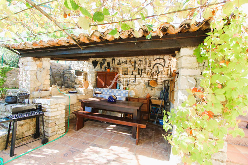 Maison - 206 m² - 6 pièces