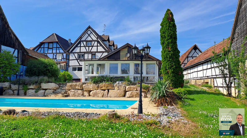 Maison - 200 m² - 6 pièces