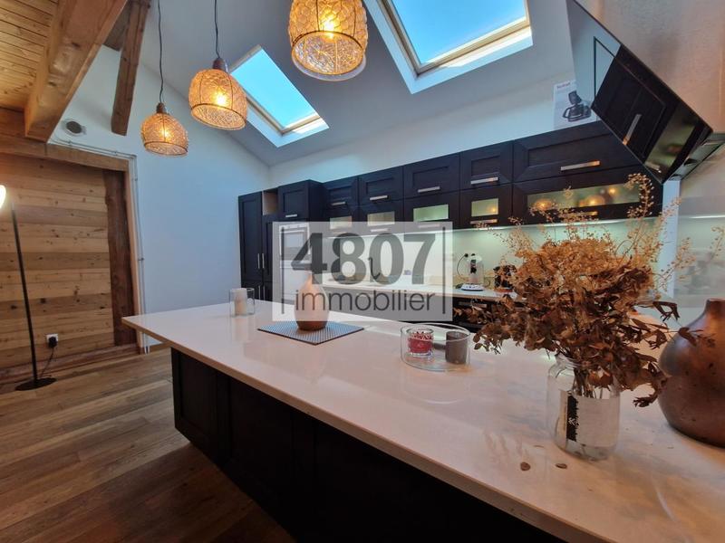 Duplex - 123 m² - 3 pièces