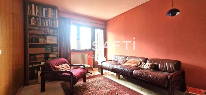 Maison - 165 m² - 10 pièces