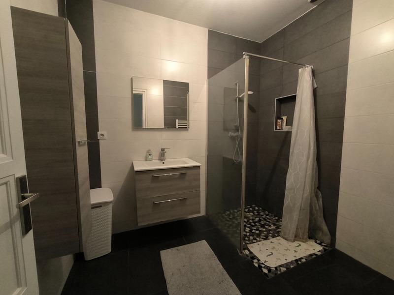 Maison - 473 m² - 3 pièces