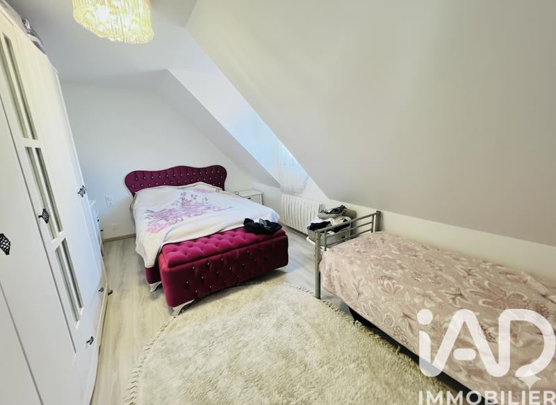 Maison - 175 m² - 8 pièces