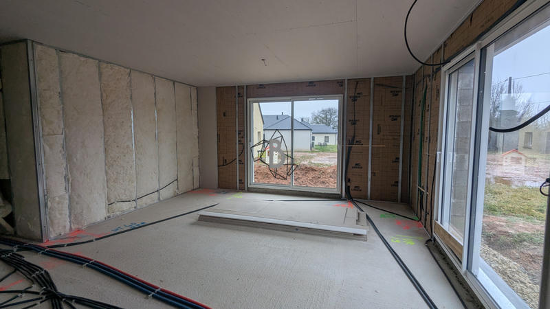 Maison - 95 m² - 4 pièces