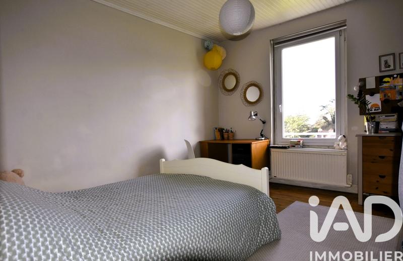 Maison - 210 m² - 7 pièces