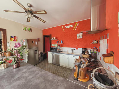 Maison - 209 m² - 8 pièces