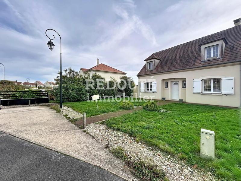 Maison - 106 m² - 6 pièces