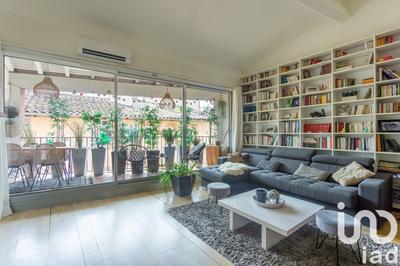 Appartement - 125 m² - 5 pièces