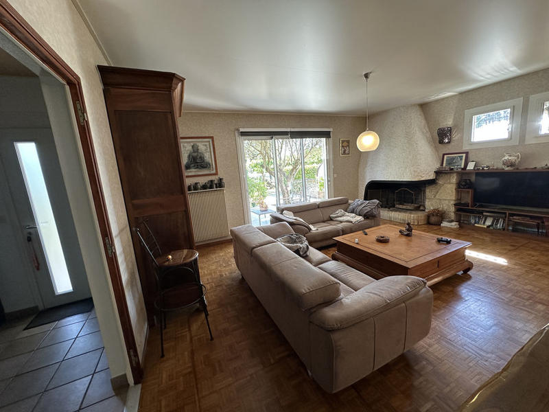 Villa - 365 m² - 10 pièces