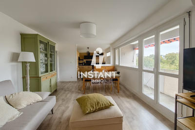 Appartement - 101 m² - 5 pièces