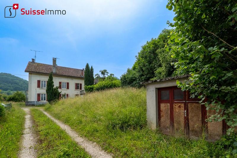 Maison - 270 m² - 11 pièces