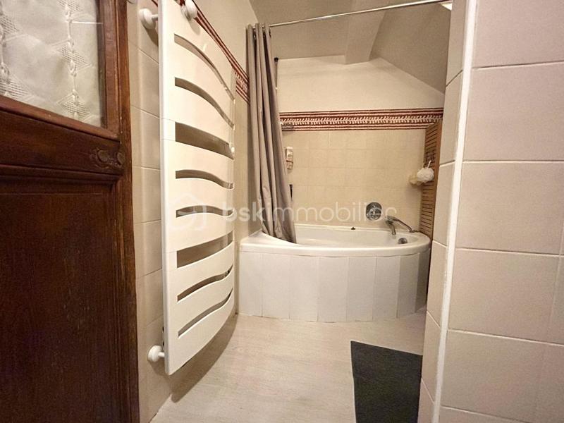 Maison de village - 110 m² - 6 pièces