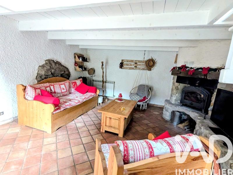 Maison - 210 m² - 4 pièces