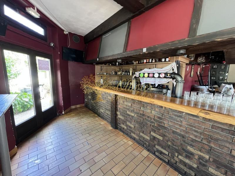 Local commercial - 180 m²