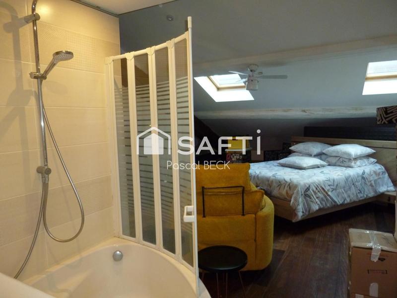 Appartement - 95 m² - 2 pièces