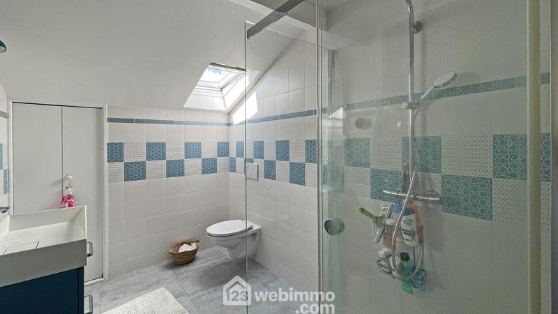 Maison - 150 m² - 7 pièces