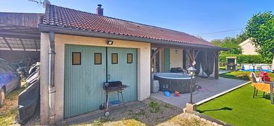 Maison - 92 m² - 5 pièces