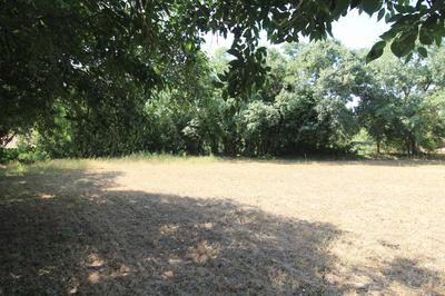 Terrain constructible - 835 m²