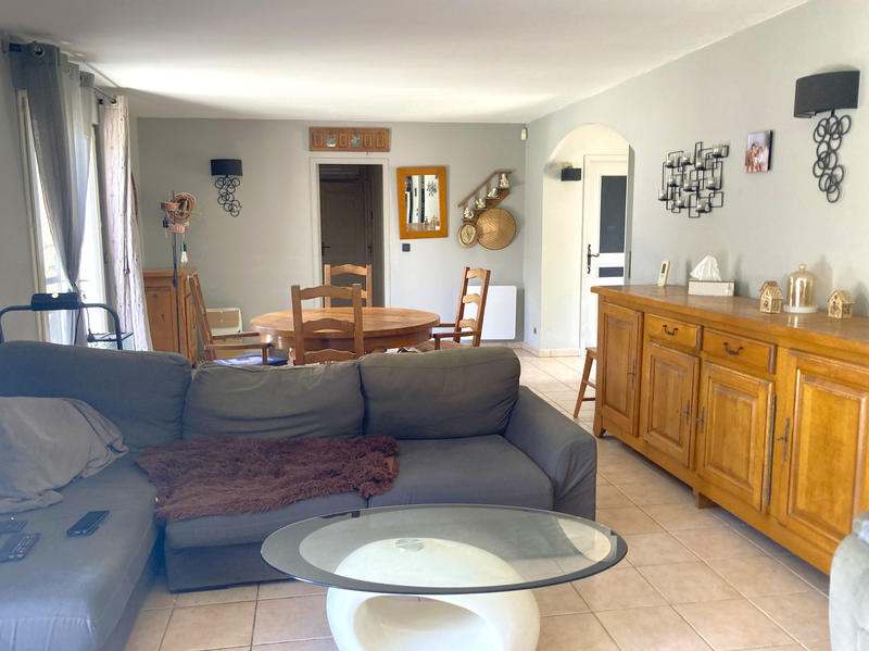 Maison - 93 m² - 5 pièces