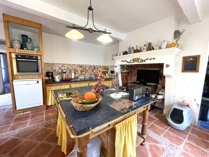 Maison - 275 m² - 7 pièces