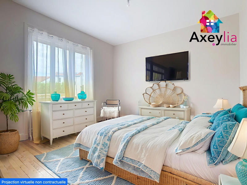 Maison - 250 m² - 6 pièces