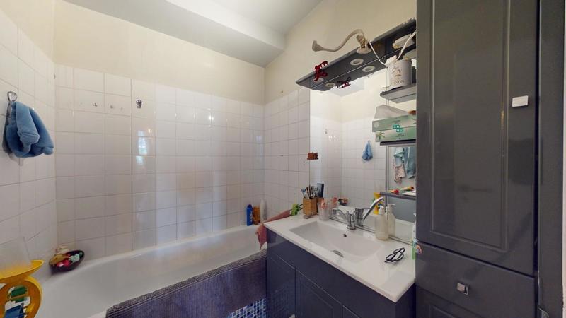 Appartement - 75 m² - 4 pièces