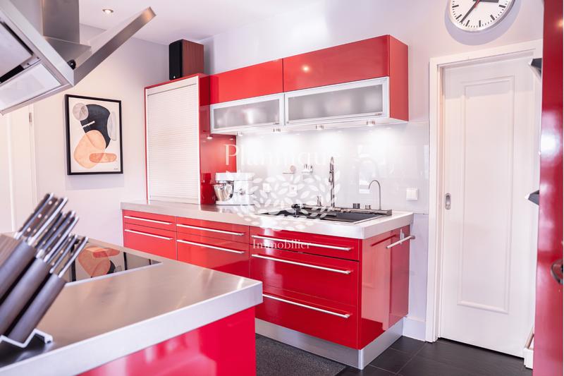 Villa - 183 m² - 6 pièces