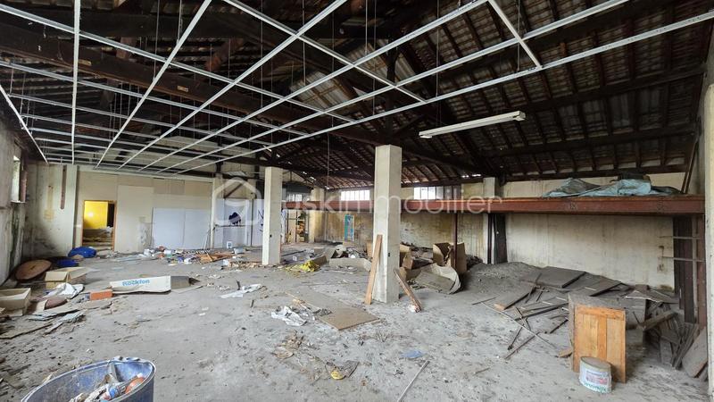 Immeuble - 1 395 m² - 10 pièces