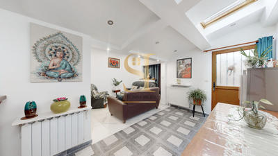 Maison - 106 m² - 5 pièces