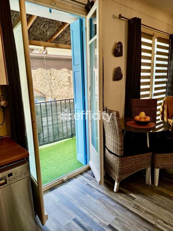 Immeuble - 96 m² - 6 pièces