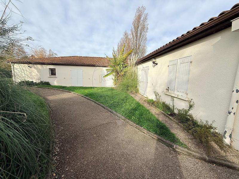 Immeuble - 868 m² - 15 pièces