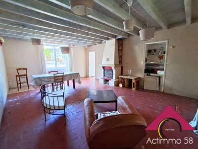 Maison - 162 m² - 8 pièces