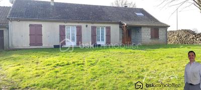 Maison traditionnelle - 207 m² - 8 pièces