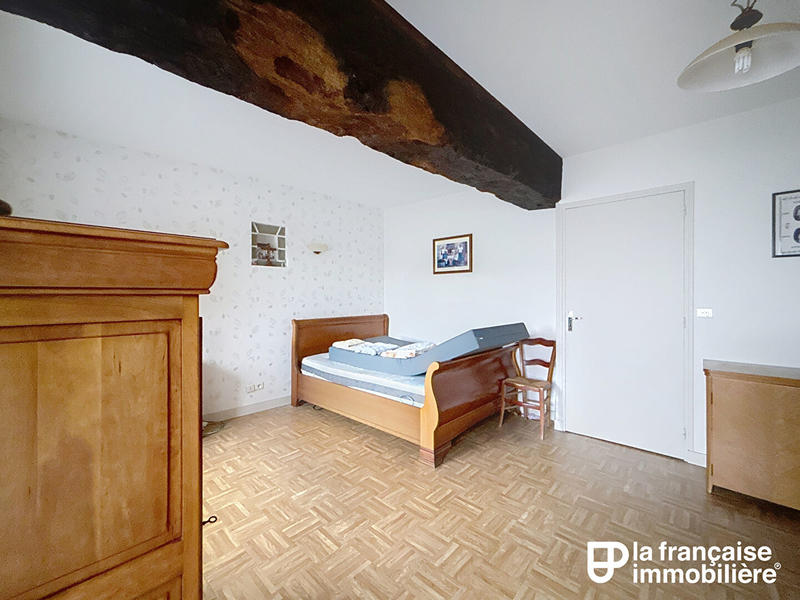 Maison - 93 m² - 5 pièces