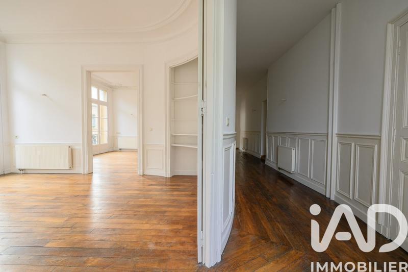 Appartement - 146 m² - 6 pièces