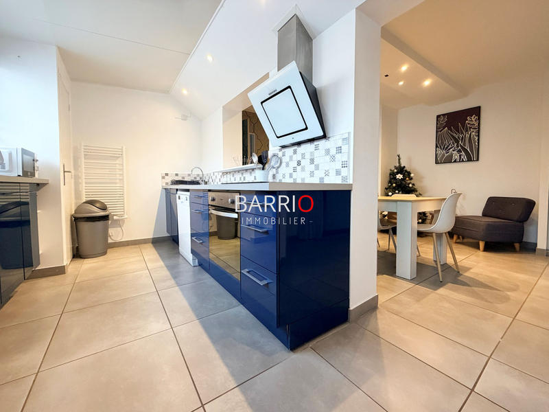 Villa - 234 m² - 11 pièces