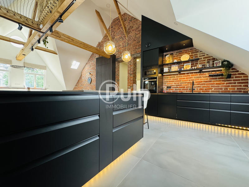 Appartement - 112 m² - 3 pièces