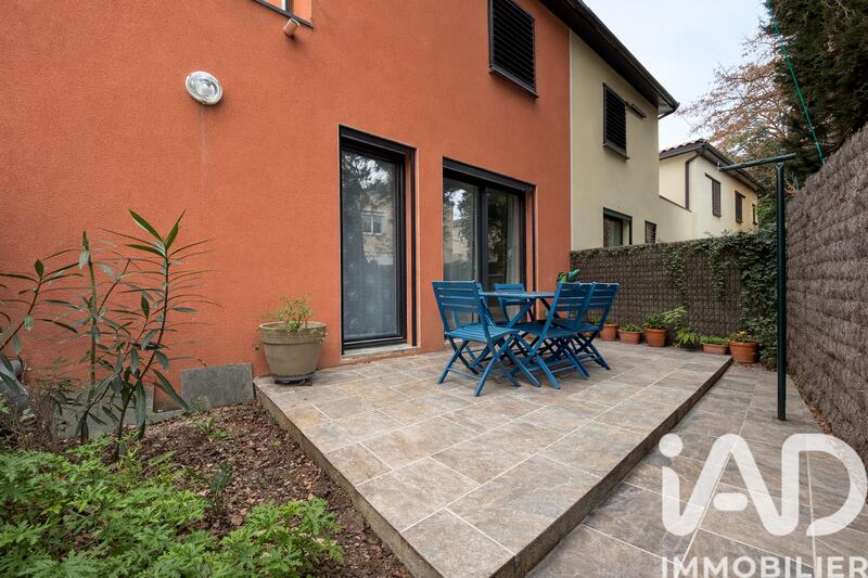Maison - 95 m² - 4 pièces