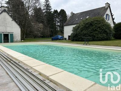 Maison - 156 m² - 7 pièces