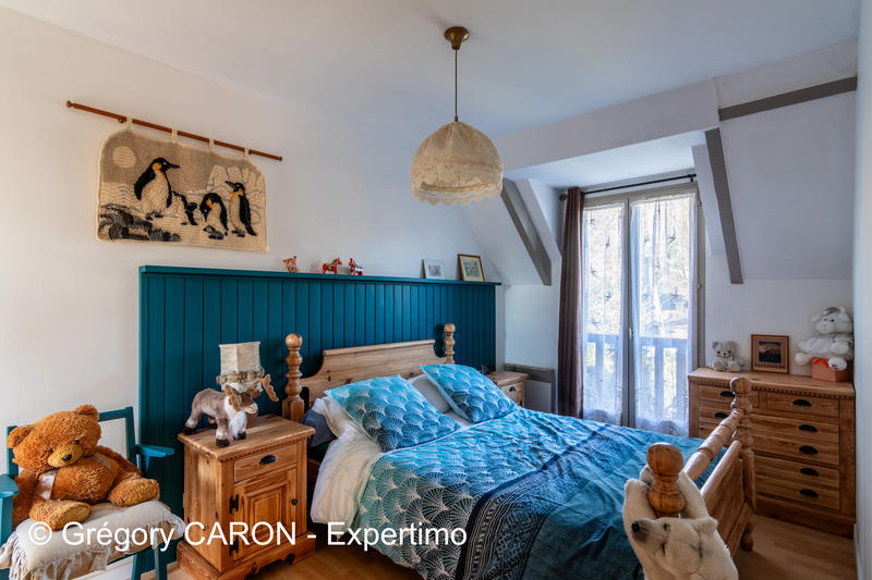 Maison - 149 m² - 8 pièces