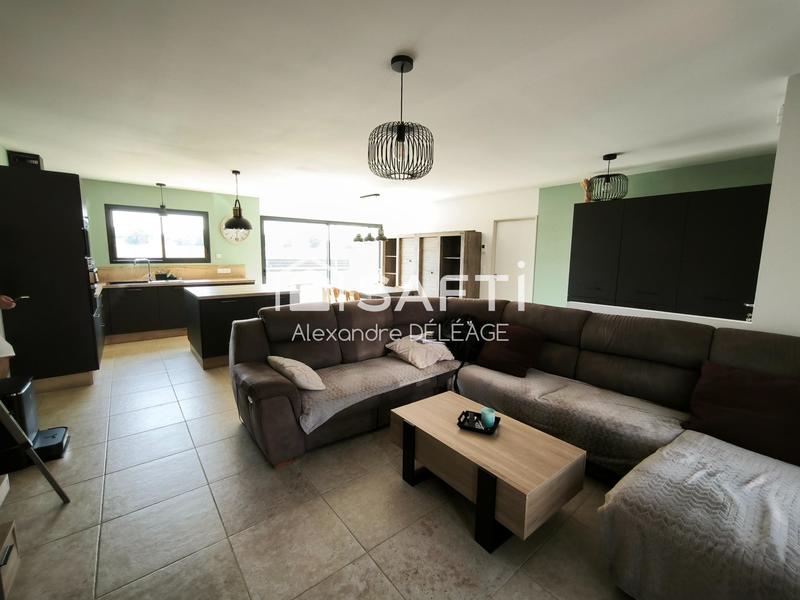 Maison - 114 m² - 4 pièces