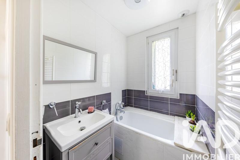 Maison - 90 m² - 6 pièces