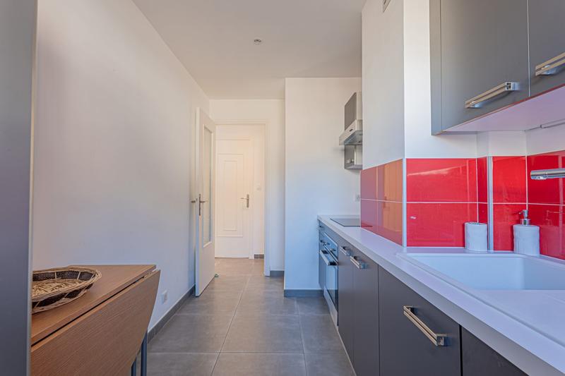 Appartement - 65 m² - 3 pièces