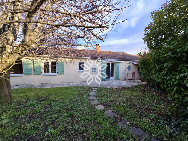 Maison - 123 m² - 6 pièces