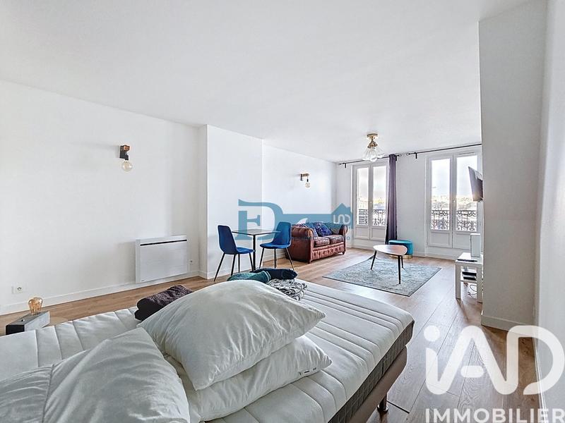 Studio - 40 m² - 1 pièce