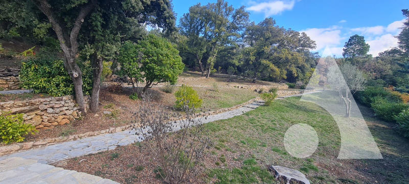 Maison - 92 m² - 3 pièces